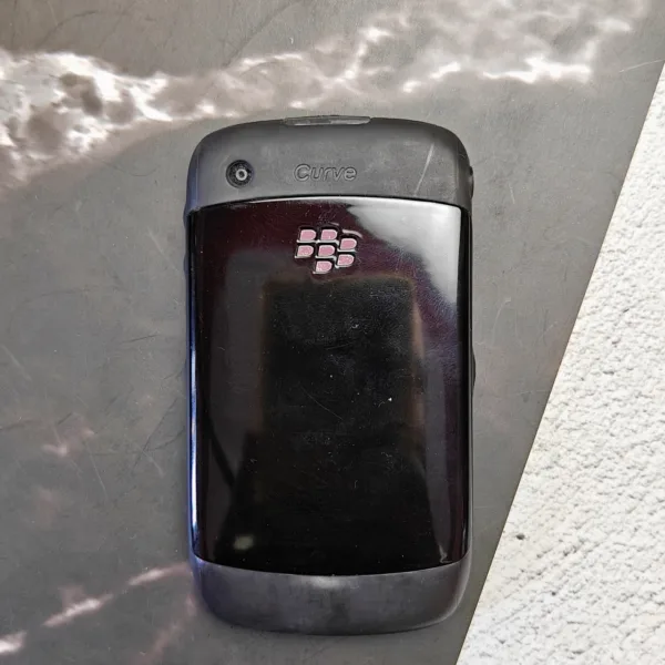 BlackBerry Curve 8520 Refurbished - COD Available (2) BlackBerry Curve 8520 Refurbished - COD Available