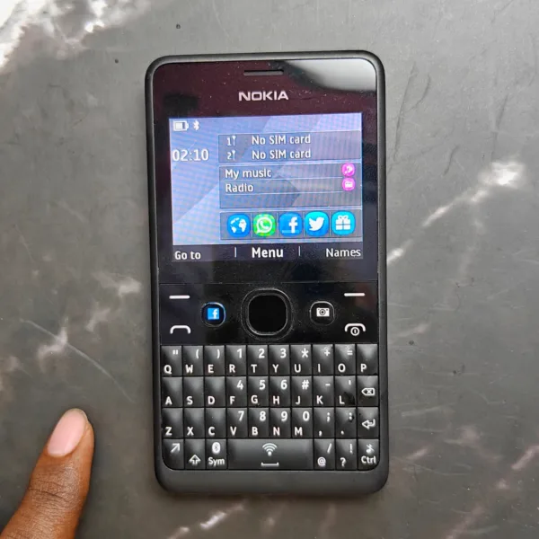 Nokia Asha 210 Refurbished - with WiFI (4) Nokia Asha 210 Refurbished - with WiFI